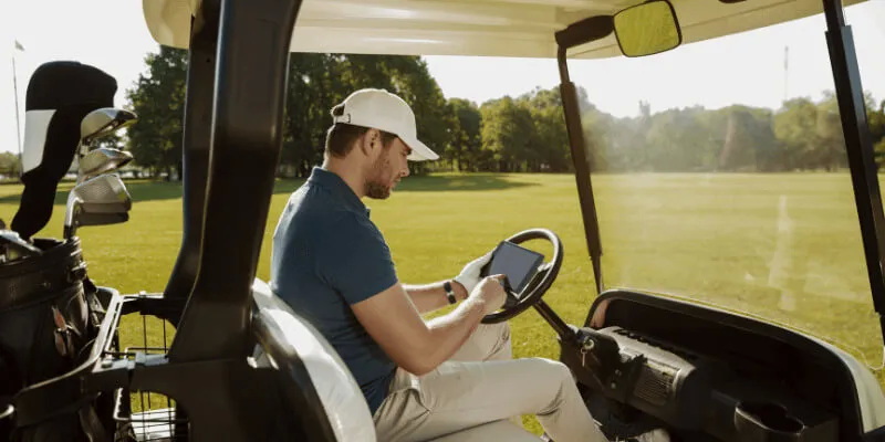 Electric Golf Carts vs Hybrid Golf Carts Which is More Efficient_2
