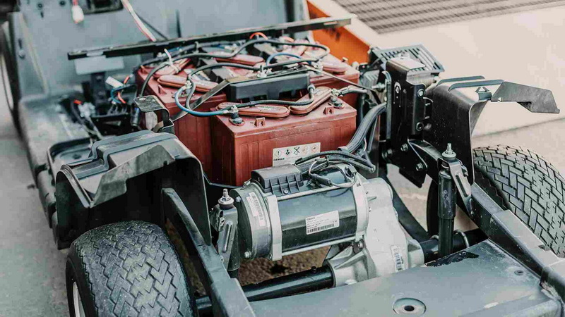 lithium-golf-car-batteries-in