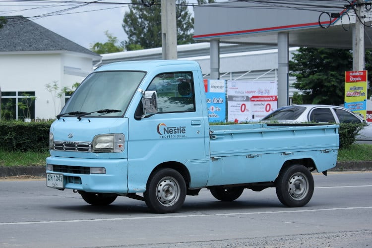 Which Are the Top Electric Mini Truck Models for Personal Use