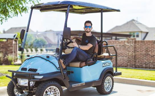 Electric Golf Carts vs Hybrid Golf Carts Which is More Efficient_3