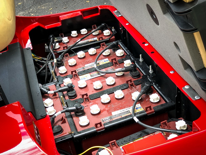 Electric golf carts_battery