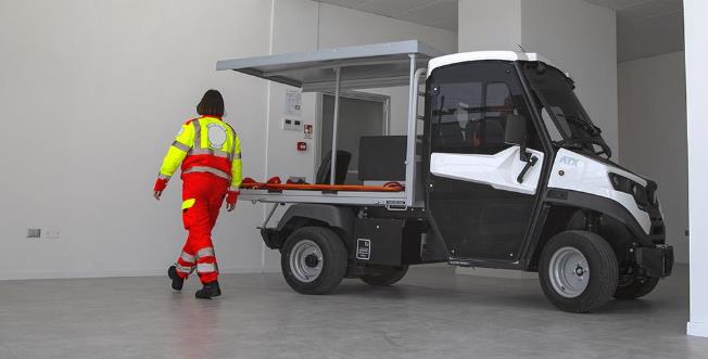 the Best Electric Ambulance Cart for Small Hospitals 1