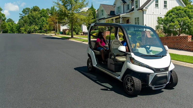 the Top Electric Golf Cart Models for Commercial Use 1