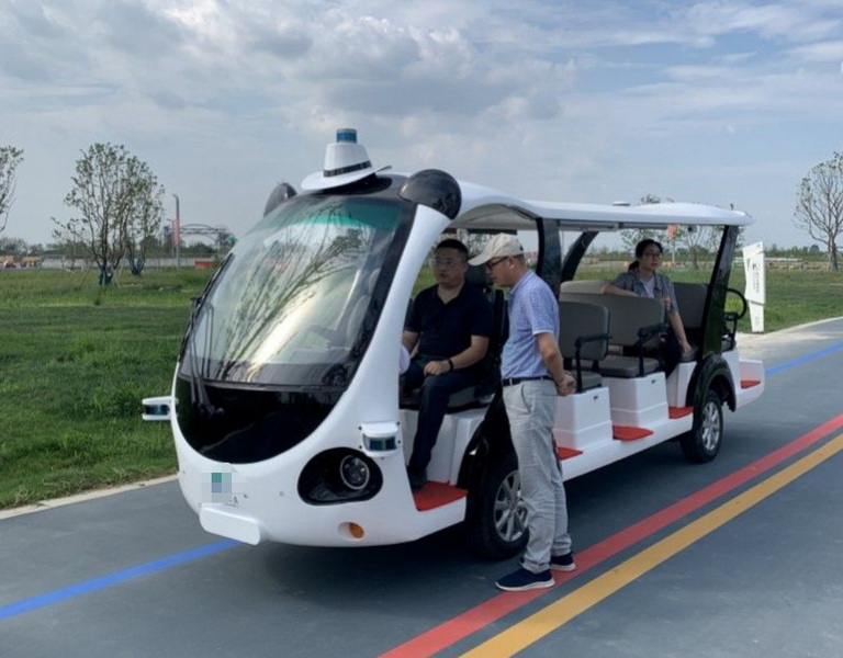 Secure Electric Tour Vehicles