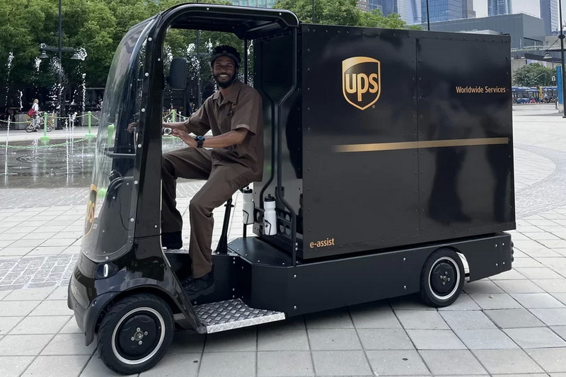 Zero Emission Mini Trucks